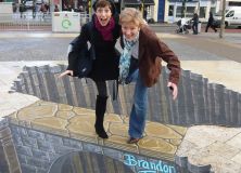 Brandon Trust 3d street art