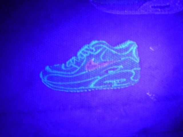 glow in the dark trainers
